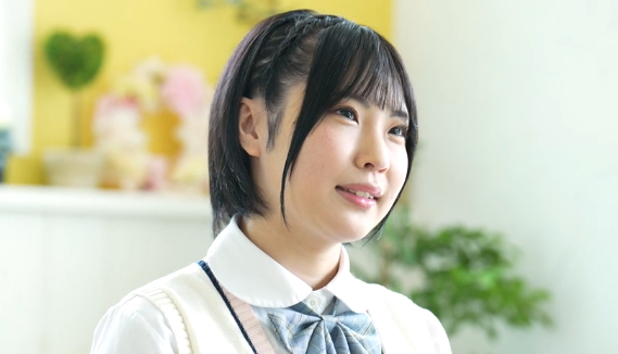 天然ぷるんぷるんなGカップ乳搭載グラビアアイドルさんのドスケベボイン